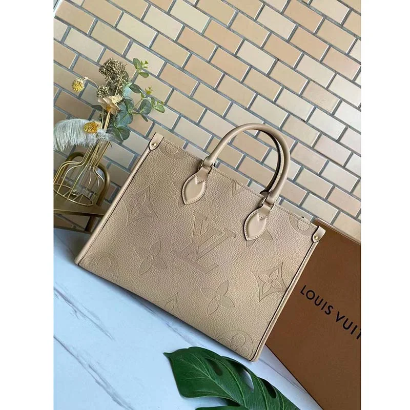 Louis Vuitton crossbody bags with adjustable shoulder straps for comfortLouis Vuitton LV Women Onthego MM Tote Bag Monogram Embossed Grained Cowhide