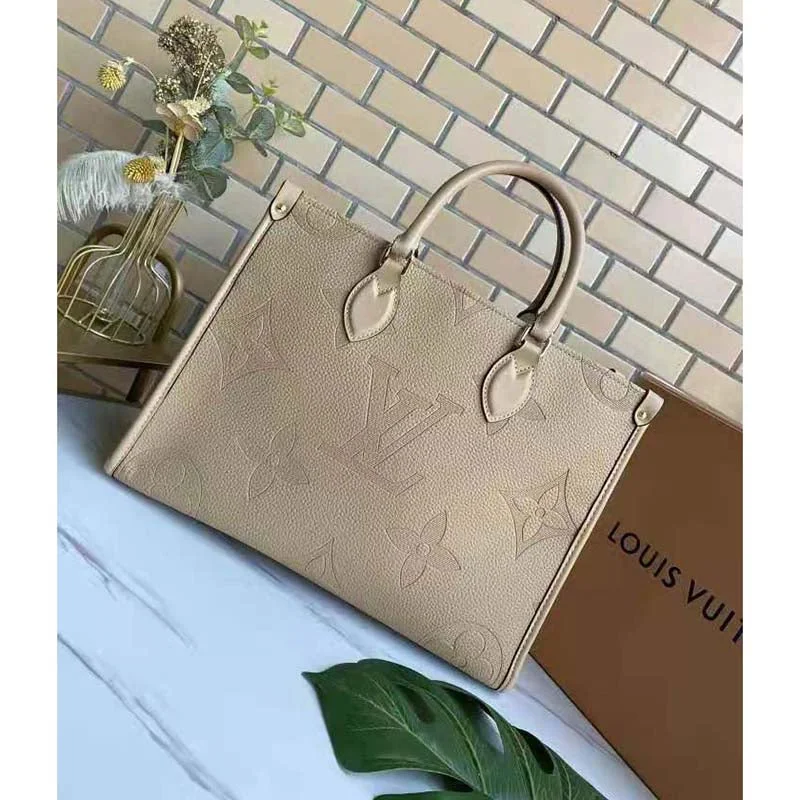 Ladies Louis Vuitton handbags with a detachable coin purse insideLouis Vuitton Women Onthego MM Tote Bag Tourterelle Beige Embossed Grained Cowhide