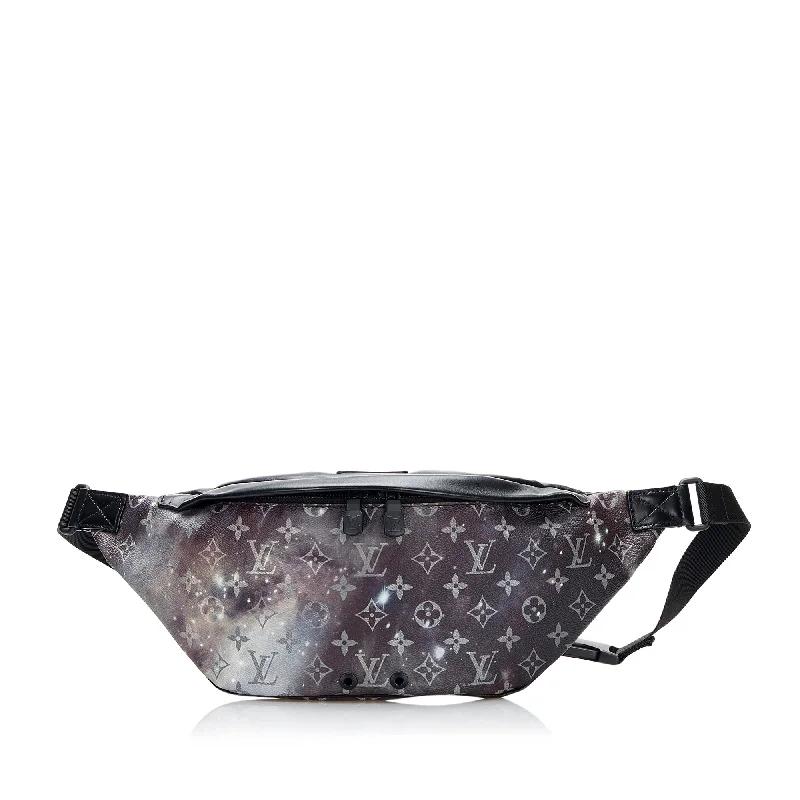 Louis Vuitton Alma bags with a monogram - embossed leather surfaceLouis Vuitton Discovery Bumbag Grey Galaxy Monogram Canvas